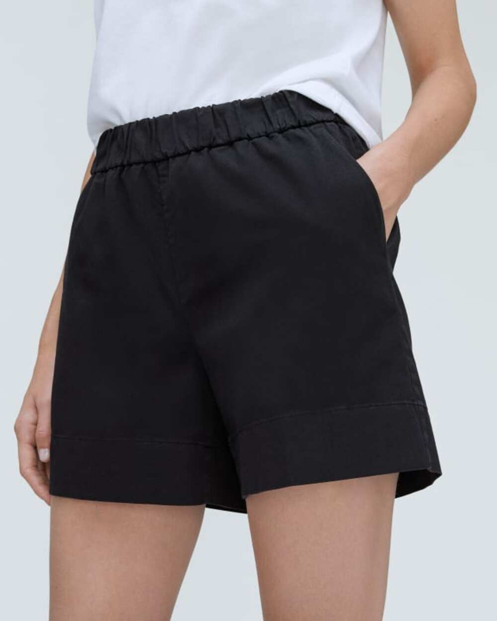 Everlane The Easy Short in Black 2